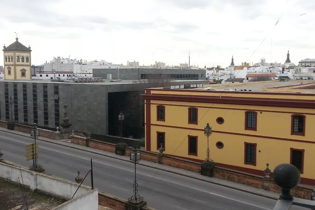Alleanza, Puerta A Santa Cruz Seville